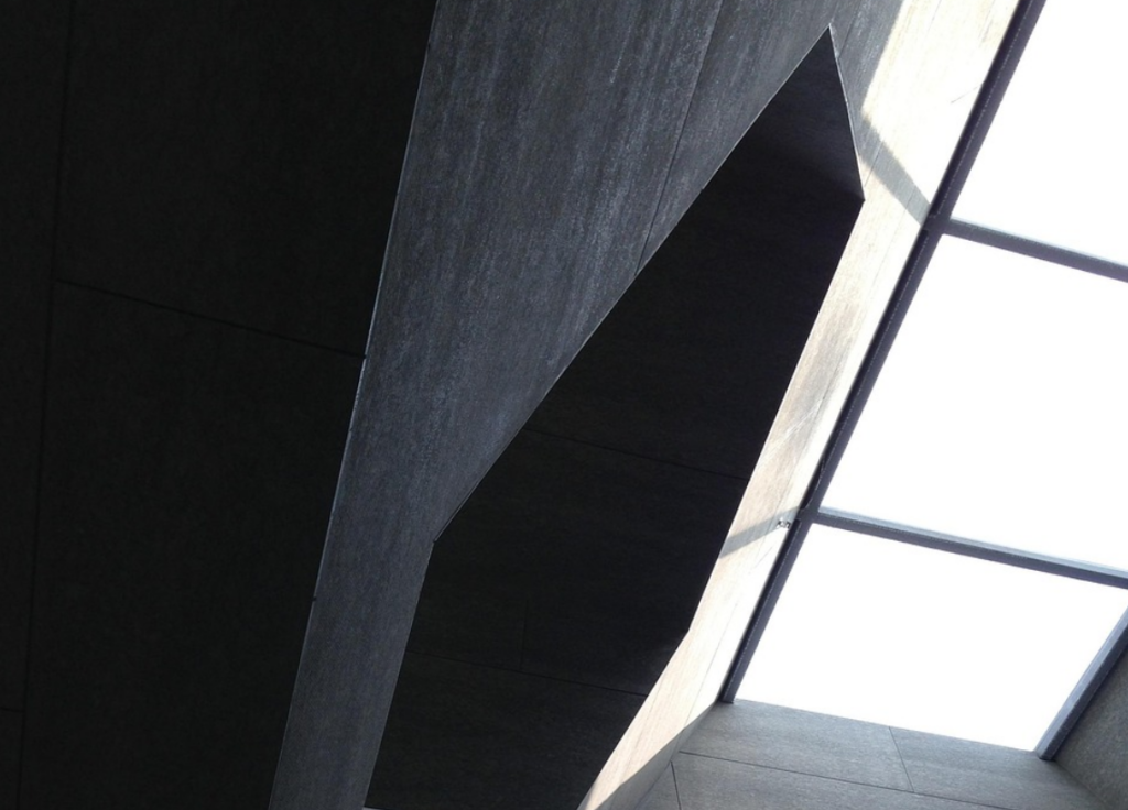 7 Brilliant Ways To Ventilate A Skylight For Cooler Summer 2026
